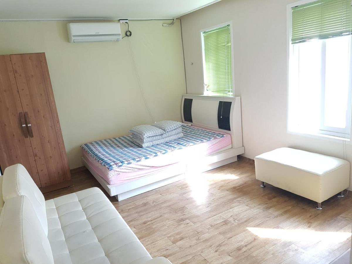 Guesthouse 710 In Haeundae Busan Exterior photo